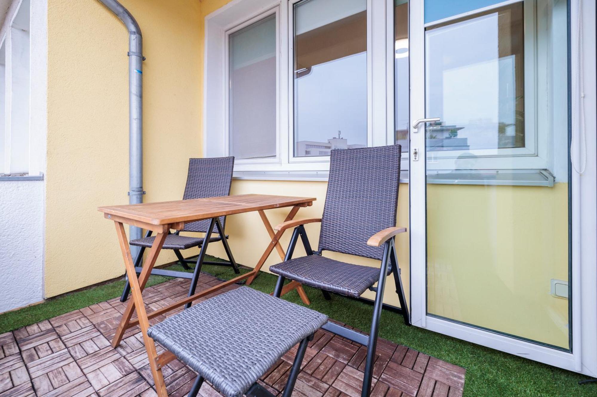 86Qm - 3 Rooms - Central - Rhm Apartments Hannover Esterno foto